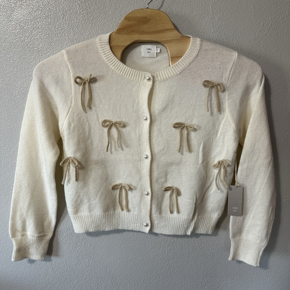Luna Ivy Women's Size Small Ivory 3D Bows Knit Sweater Cardigan Pearl Button NWT